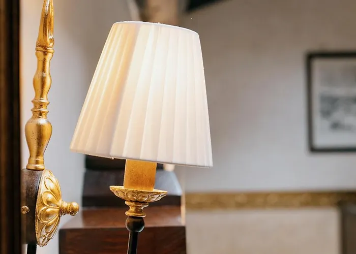 Otel Pantheon 4*