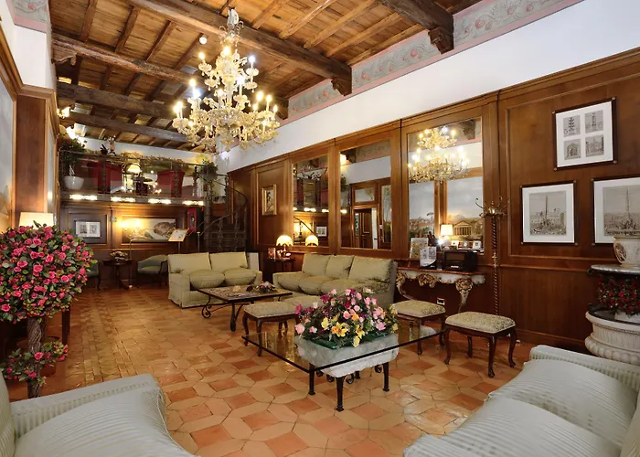 Pantheon Otel 4*