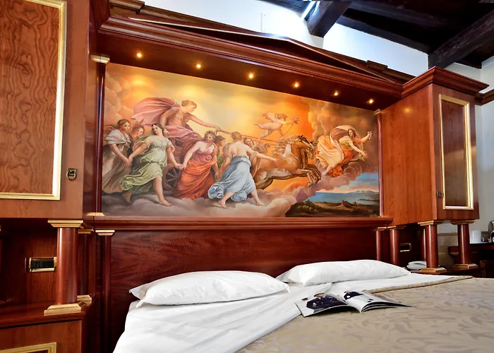 Otel Pantheon 4*