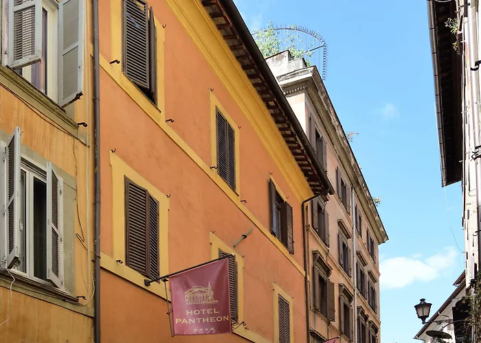 Pantheon Otel