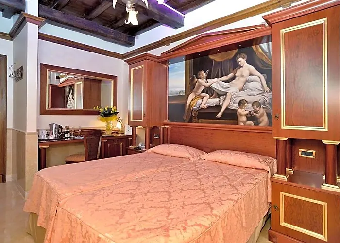 Otel Pantheon 4*